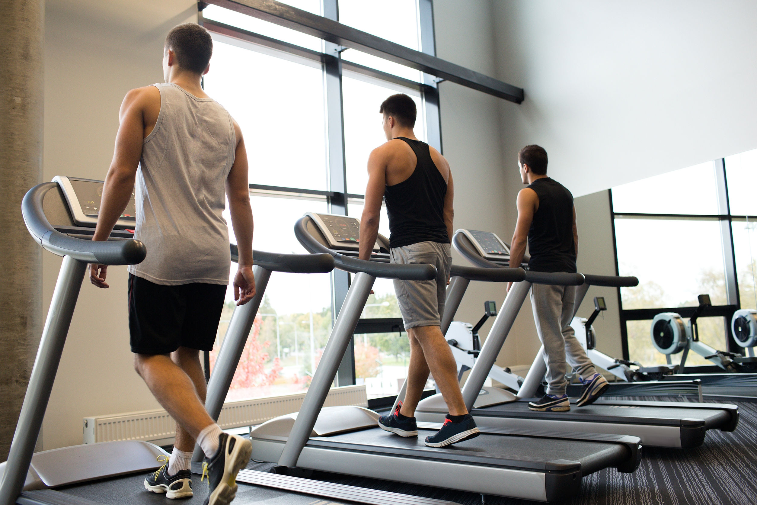 Zsírégető edzés körkép: miért a súlyzós edzés a legjobb módja a zsírvesztésnek?